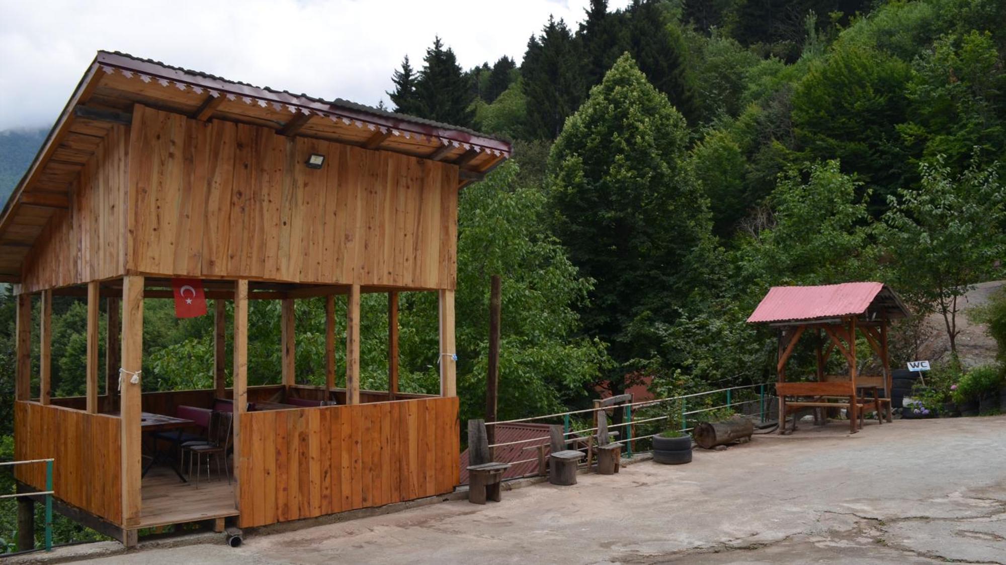 Yesil Vadi Restoran Ve Konaklama อาร์ตวิน ภายนอก รูปภาพ